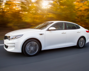 Kia_Optima_10_2015_8143